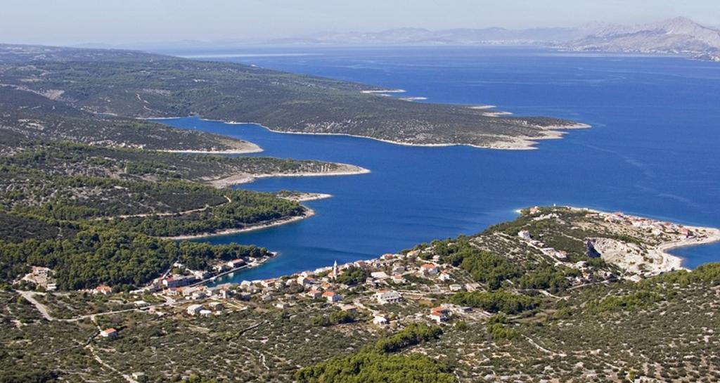 Libana Povlja (Brac)